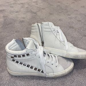 Brand new Steve Madden white leather and suede high top sneakers